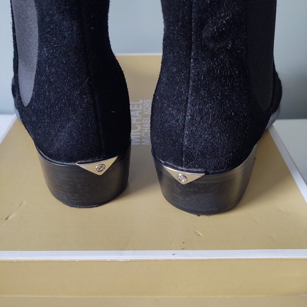 MICHAEL KORS LOTTIE FLAT BOOTIE SUEDE SIZE 9.5 - Picture 8 of 15